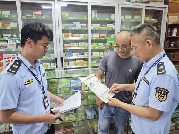 执业药师不止在药店上班！这6个高薪工作方向也很香💰