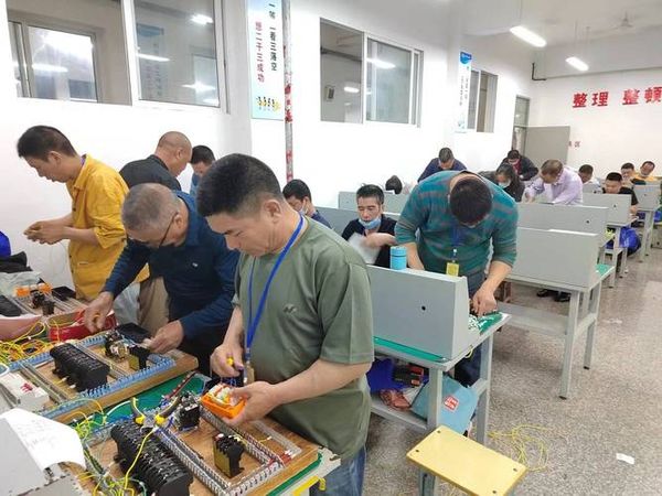 建筑电工证报考攻略！手把手教你考证✅