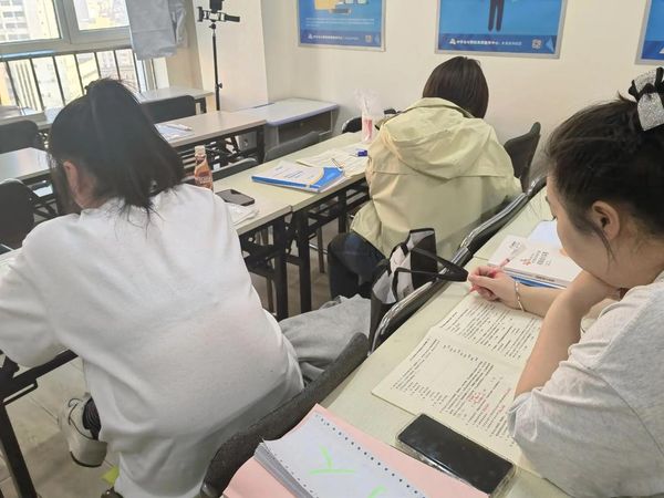 会计实操考证要本人考吗？正规流程看这里👀